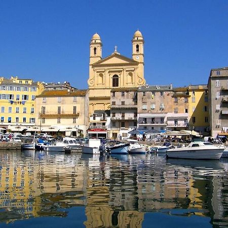 Appartement Vue Mer Avec Parking Gratuit Sur Place Bastia  Exterior photo