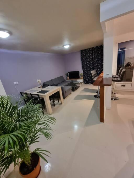 Appartement Vue Mer Avec Parking Gratuit Sur Place Bastia  Exterior photo