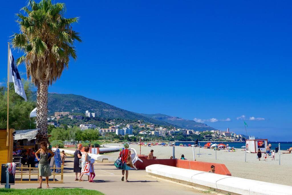 Appartement Vue Mer Avec Parking Gratuit Sur Place Bastia  Exterior photo