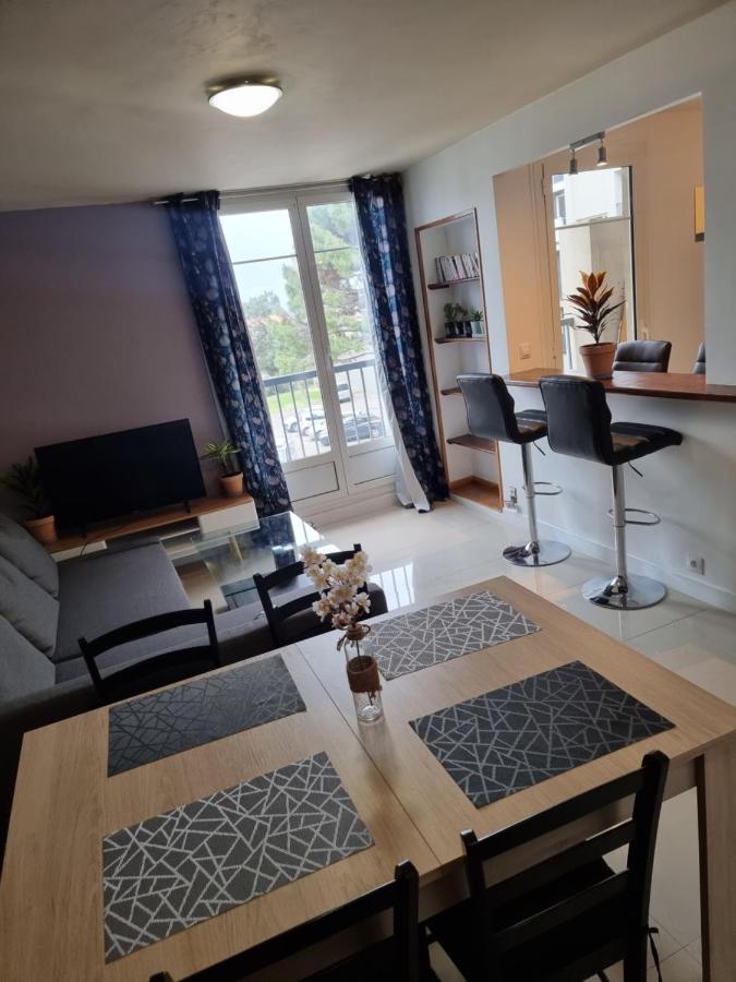 Appartement Vue Mer Avec Parking Gratuit Sur Place Bastia  Exterior photo